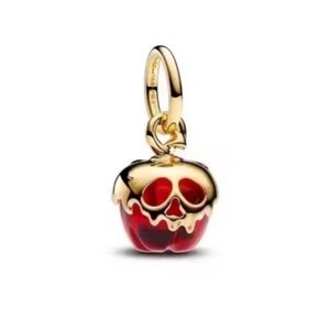 Disney villains Poison Apple Charm in gold